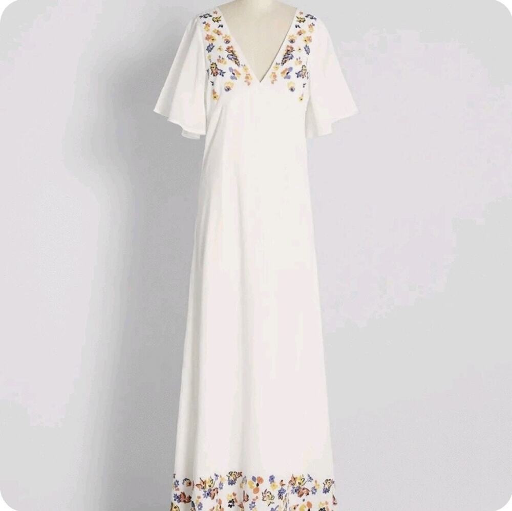 NWT ModCloth A Midsummer’s Night Daydream Embroidered Maxi Dress Size 16W